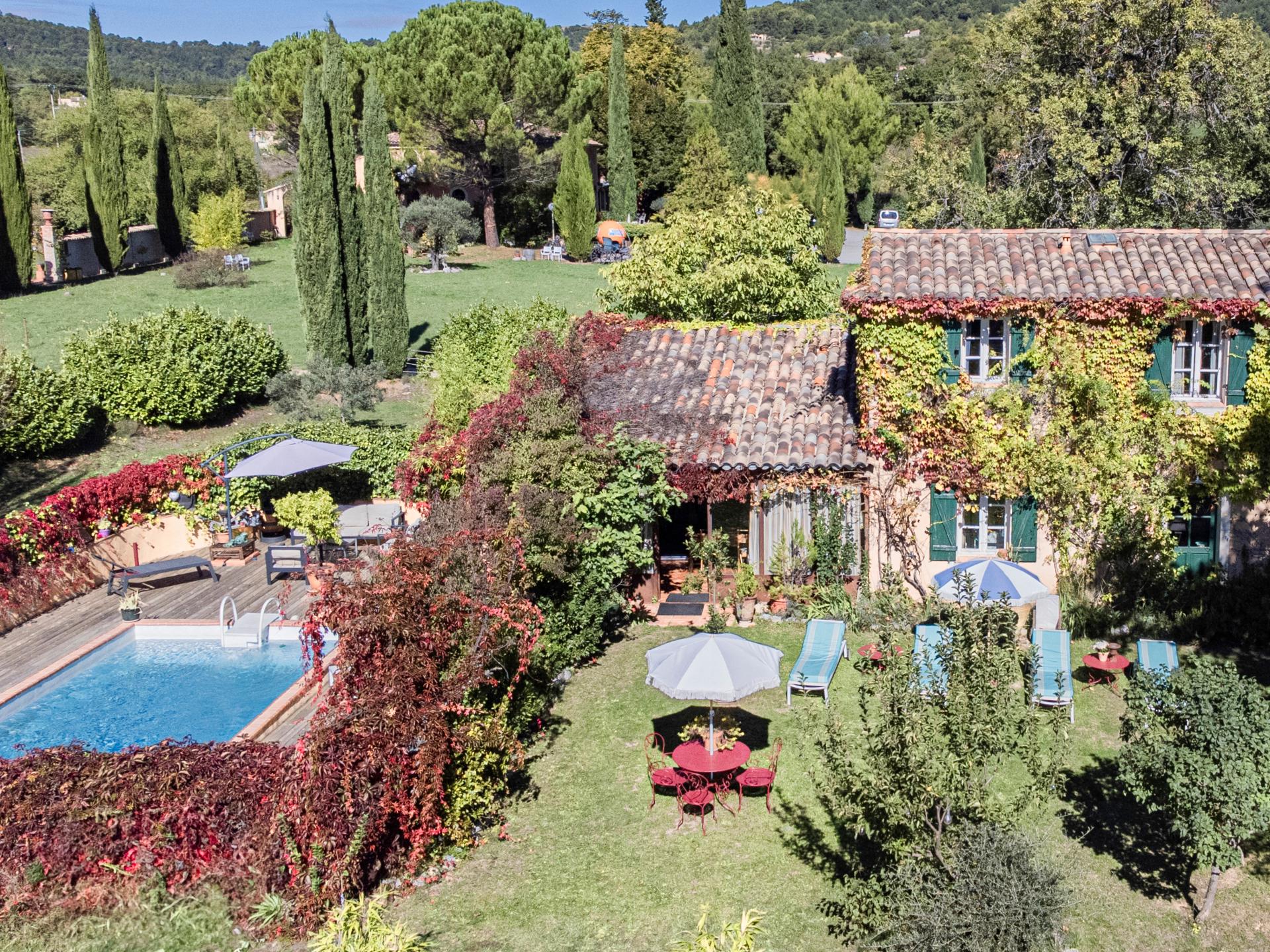 Romantisch vakantiehuis met zwembad bij de Verdon
